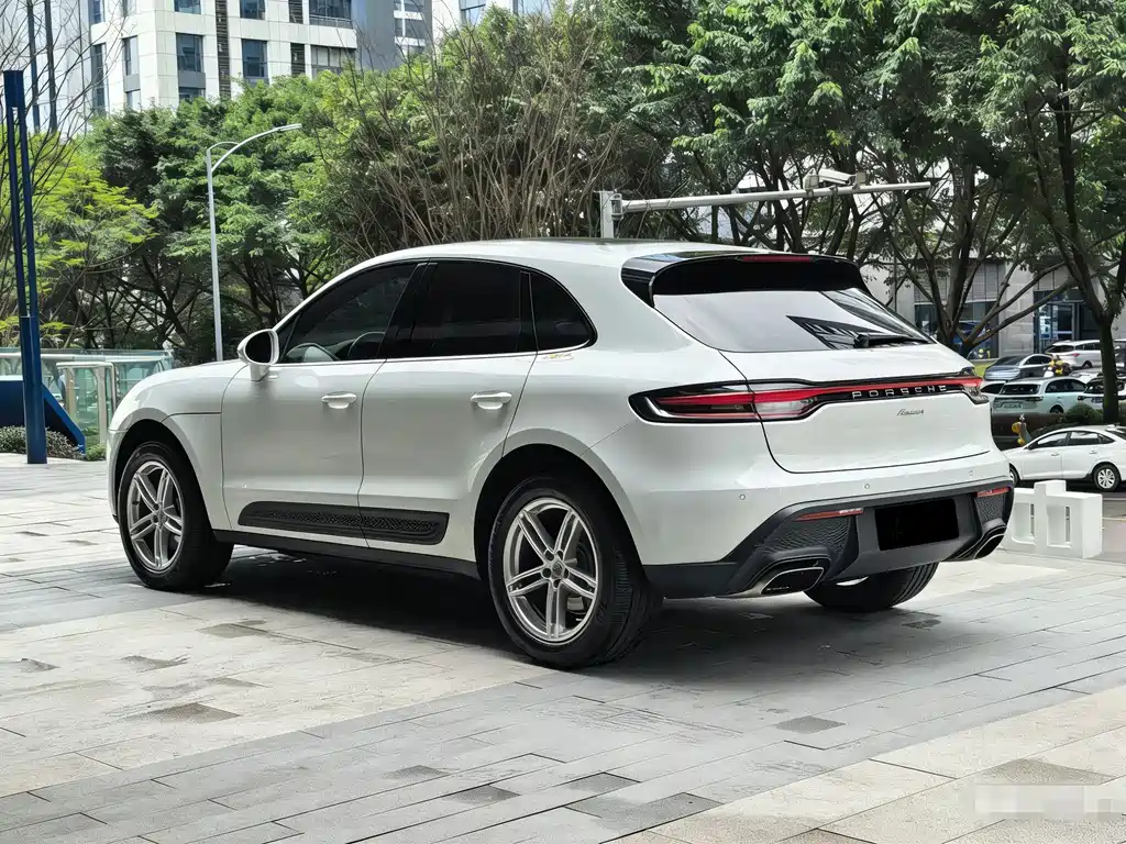 Macan 2022 Macan T 2.0T купить на сайте DeffCars