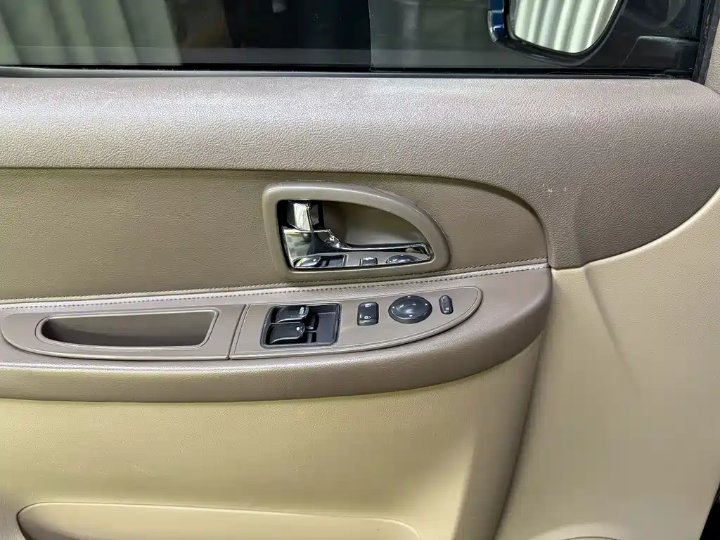 Buick GL8 2013 2.4L Classic Edition купить на сайте DeffCars