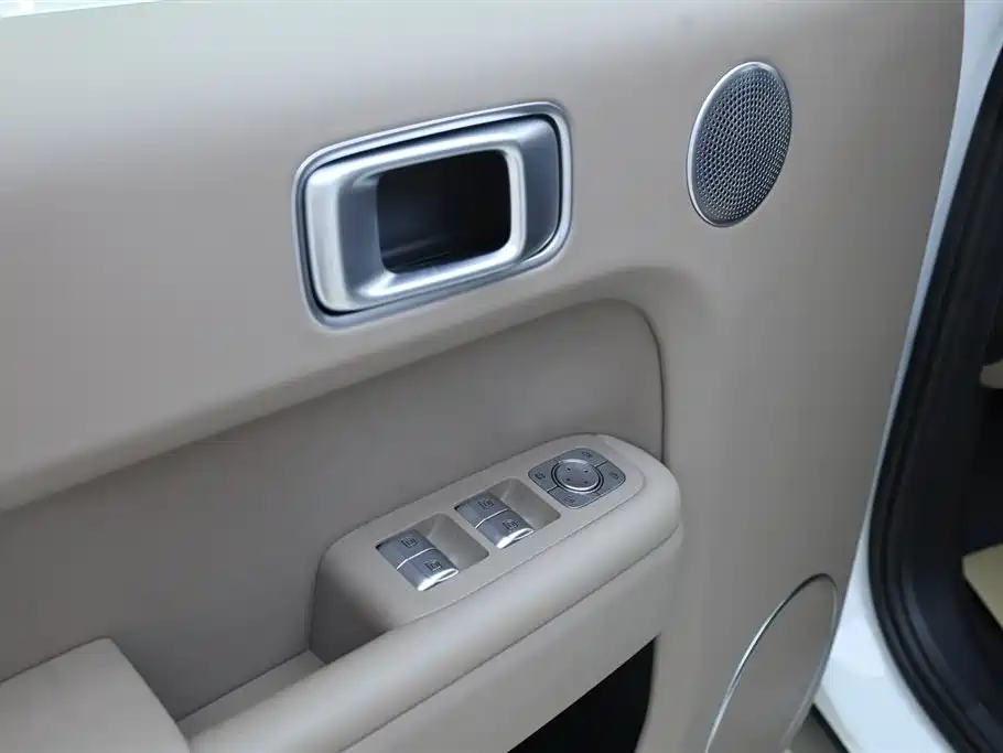 Ideal L8 2025 Max smart refresh version купить на сайте DeffCars