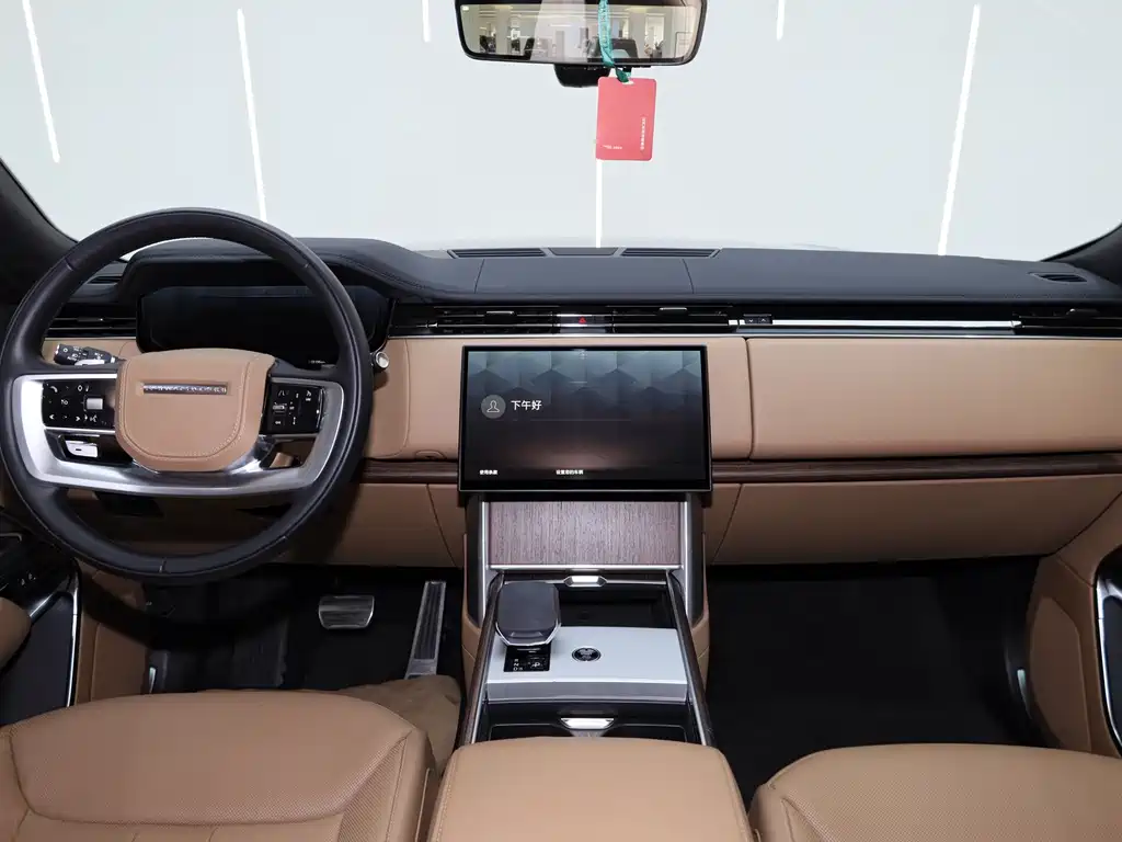 Range Rover 2024 3.0 L6 400PS Extended Edition, seven seats купить на сайте DeffCars
