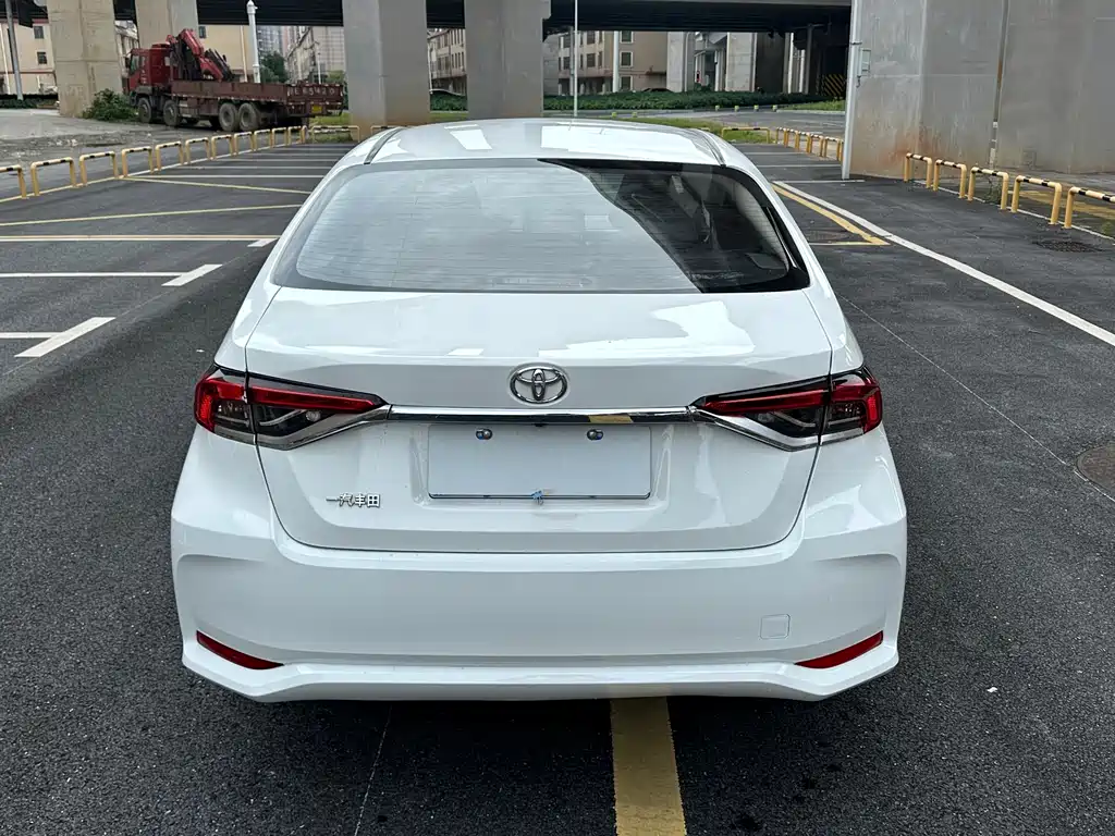 Corolla 2019 1.2T S-CVT GL-i Elite Edition купить на сайте DeffCars