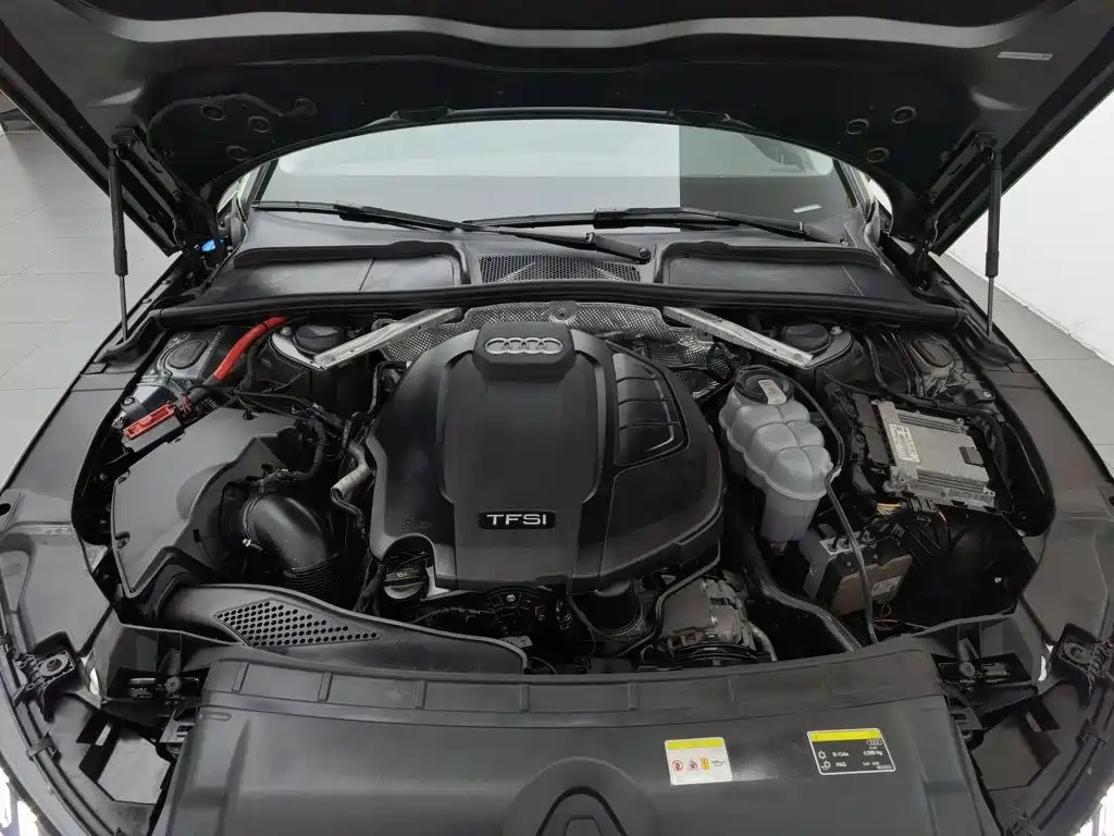Audi A4L 2022 40 TFSI luxury and dynamic model купить на сайте DeffCars