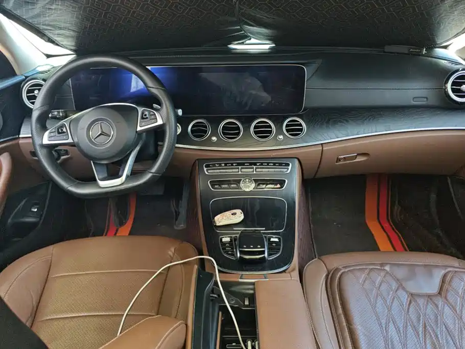 奔驰E级 2018款 改款 E 300 L 时尚型 купить на сайте DeffCars
