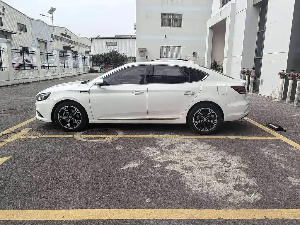 MG6 2017 20T automatic luxury smart connected version National V купить на сайте DeffCars