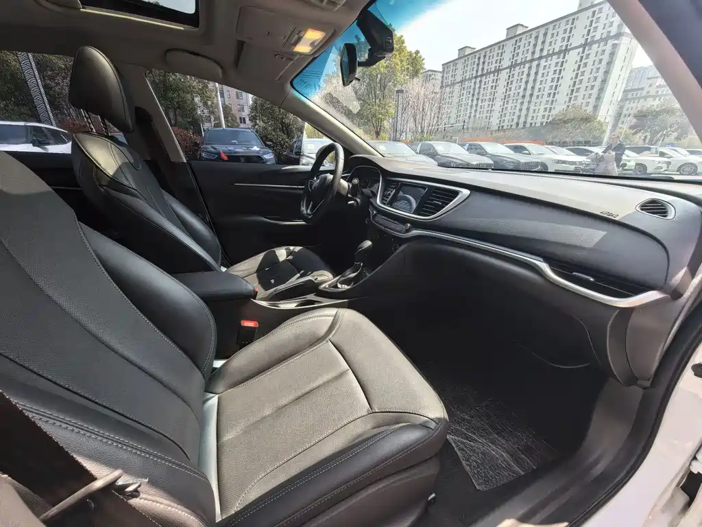 Yinglang 2021 model model 1.5L automatic elite model купить на сайте DeffCars
