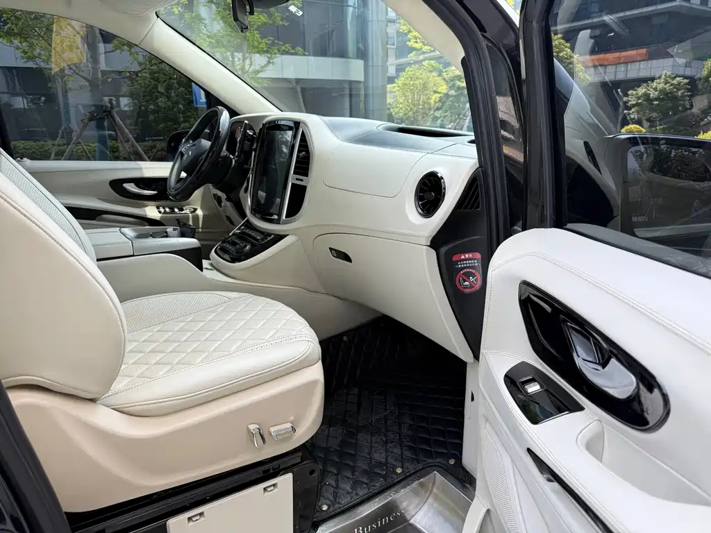 Vito 2021 2.0T Elite Edition 7 seats купить на сайте DeffCars