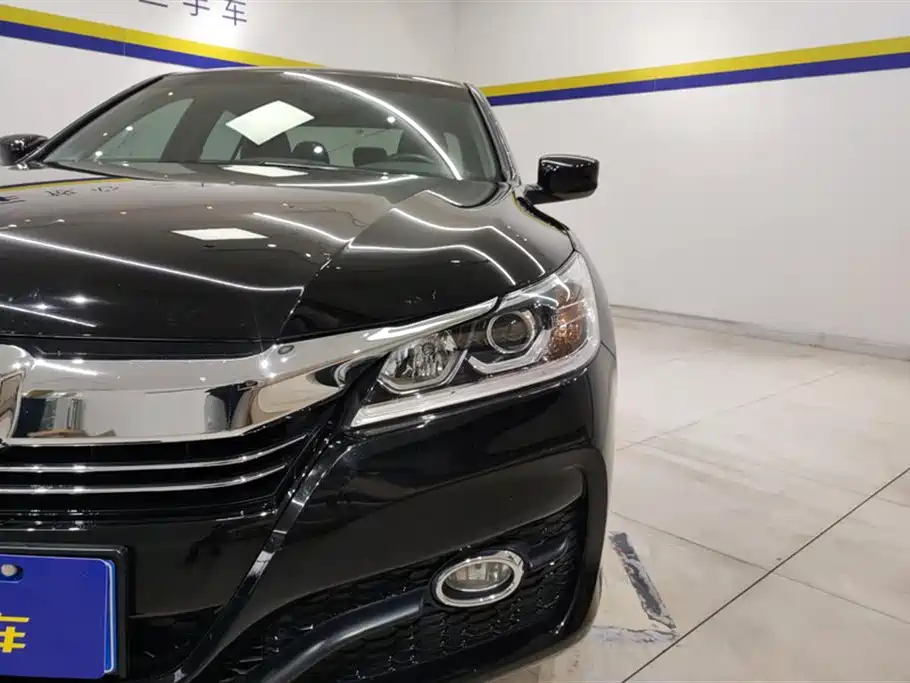 Accord 2016 2.0L Comfort Edition купить на сайте DeffCars