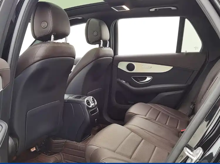 Mercedes-Benz GLC 2022 facelift GLC 260 L 4MATIC dynamic купить на сайте DeffCars