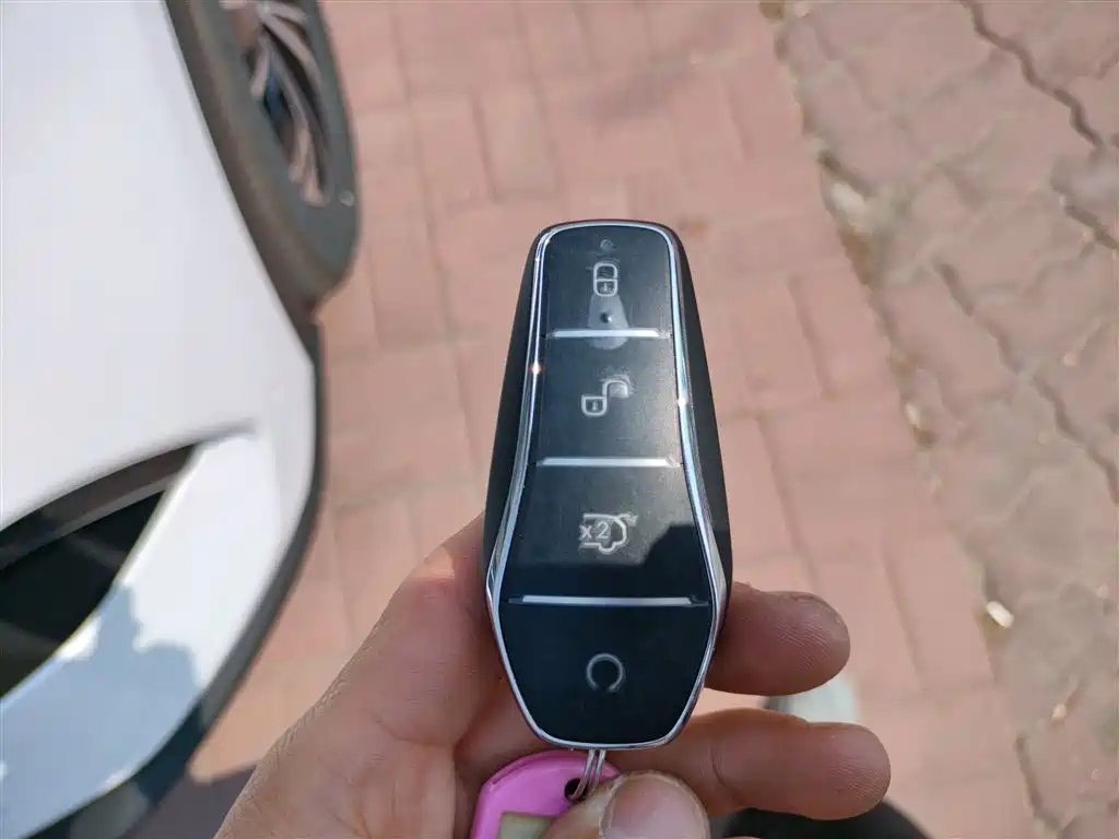 Song Pro New Energy 2025 second generation smart driving version DM-i 75KM leading model купить на сайте DeffCars