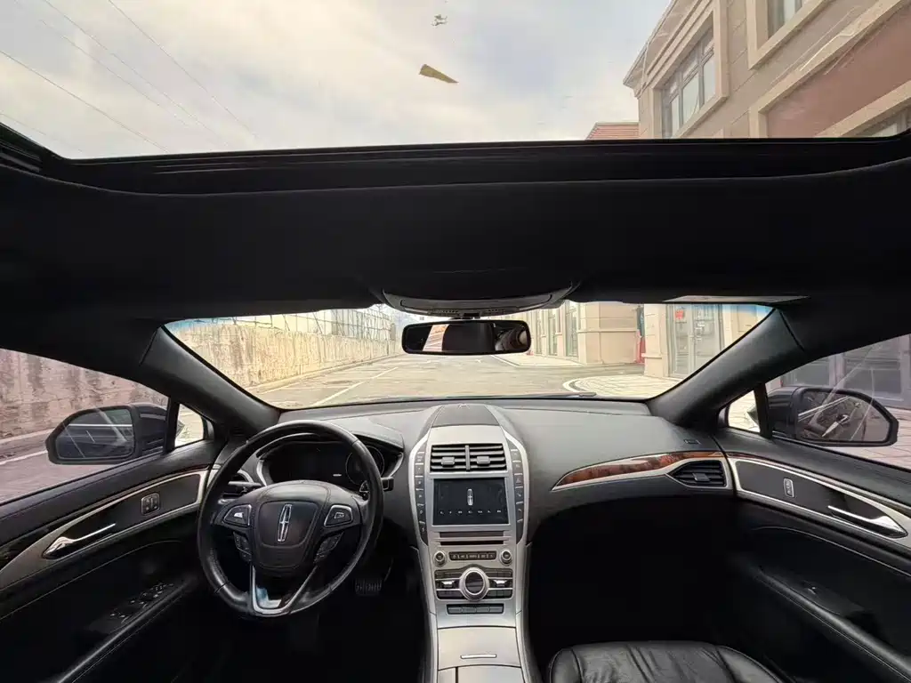 Lincoln MKZ 2017 2.0T Zunya Edition купить на сайте DeffCars