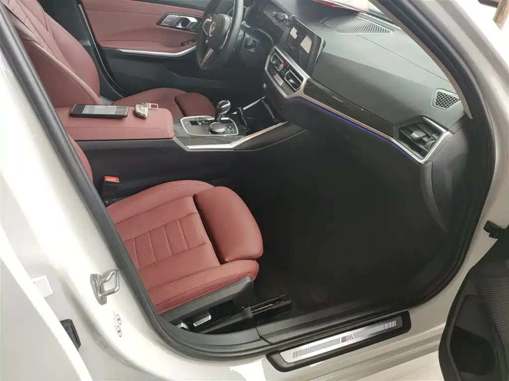 BMW 3 Series 2021 Facelift 2 325Li M Sports Package купить на сайте DeffCars