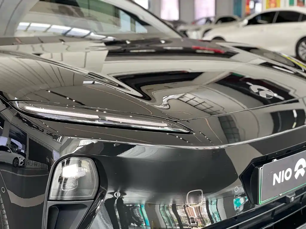 NiO ET5T 2023 75kWh Touring купить на сайте DeffCars