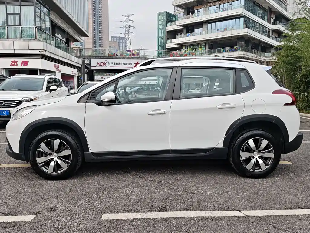 Peugeot 2008 2018 1.6L automatic trendy version купить на сайте DeffCars