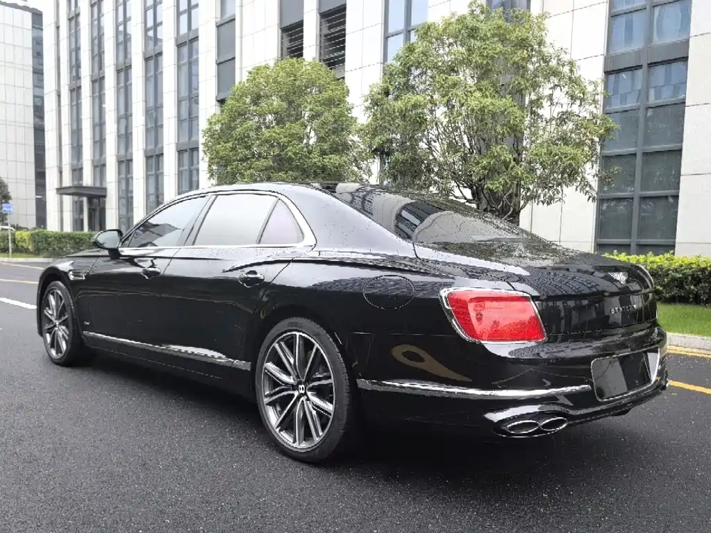 Flying Spur plug-in hybrid 2022 2.9T V6 Hybrid купить на сайте DeffCars