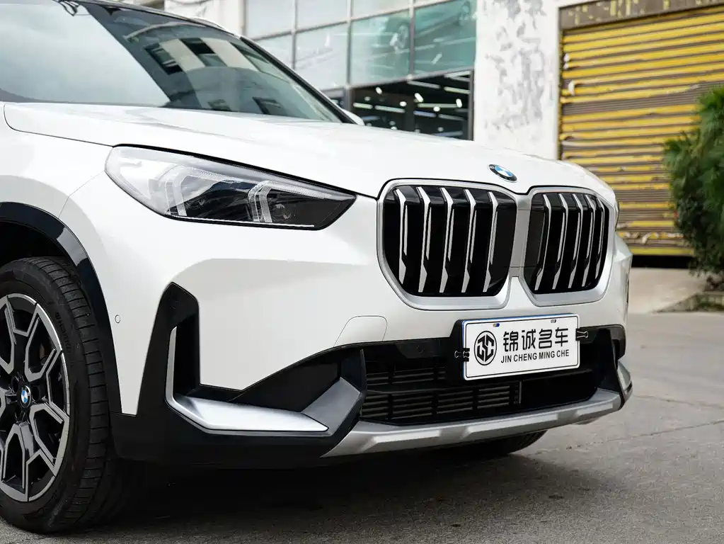 BMW X1 2026 sDrive25Li X Design Package купить на сайте DeffCars