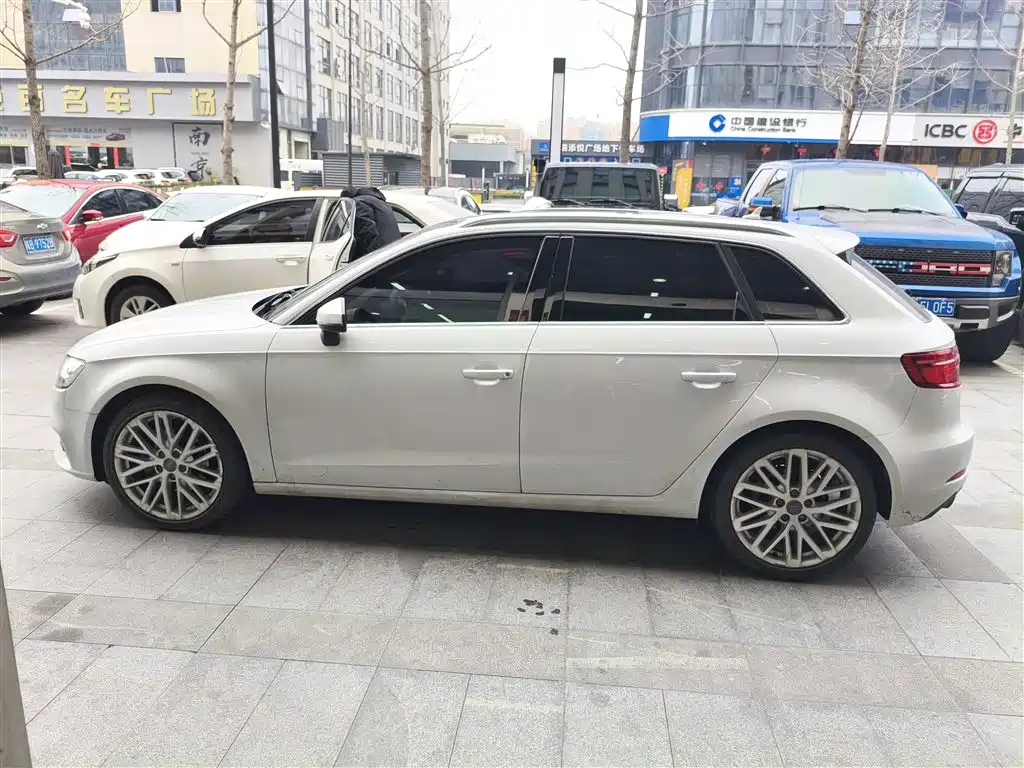 Audi A3 2018 30th Anniversary Model Sportback 35 TFSI Fashion Model купить на сайте DeffCars