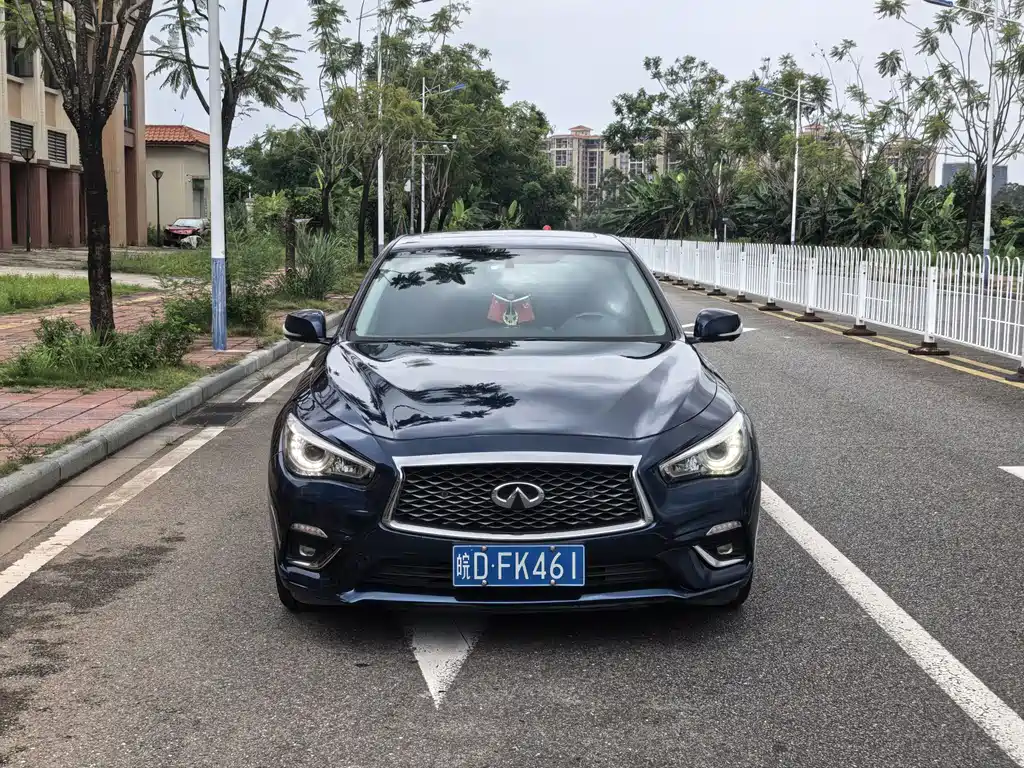 Infiniti Q50L 2018 2.0T Premium Edition National V купить на сайте DeffCars