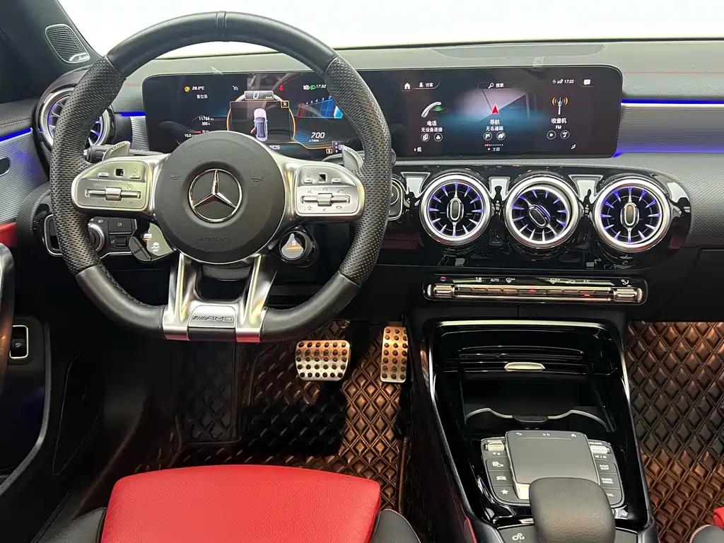 Mercedes-Benz A-Class AMG 2022 AMG A 35 L 4MATIC купить на сайте DeffCars
