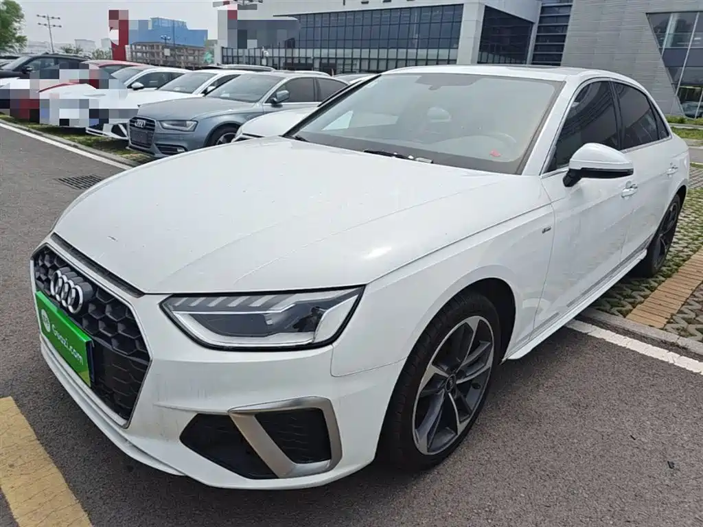 Audi A4L 2024 40 TFSI Fashionable and Dynamic купить на сайте DeffCars