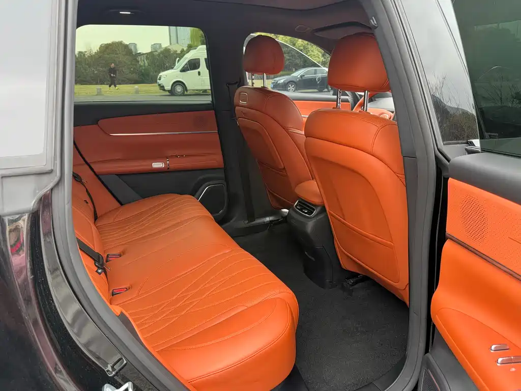 Changan Qiyuan Q07 2025 model 215 flagship PLUS купить на сайте DeffCars