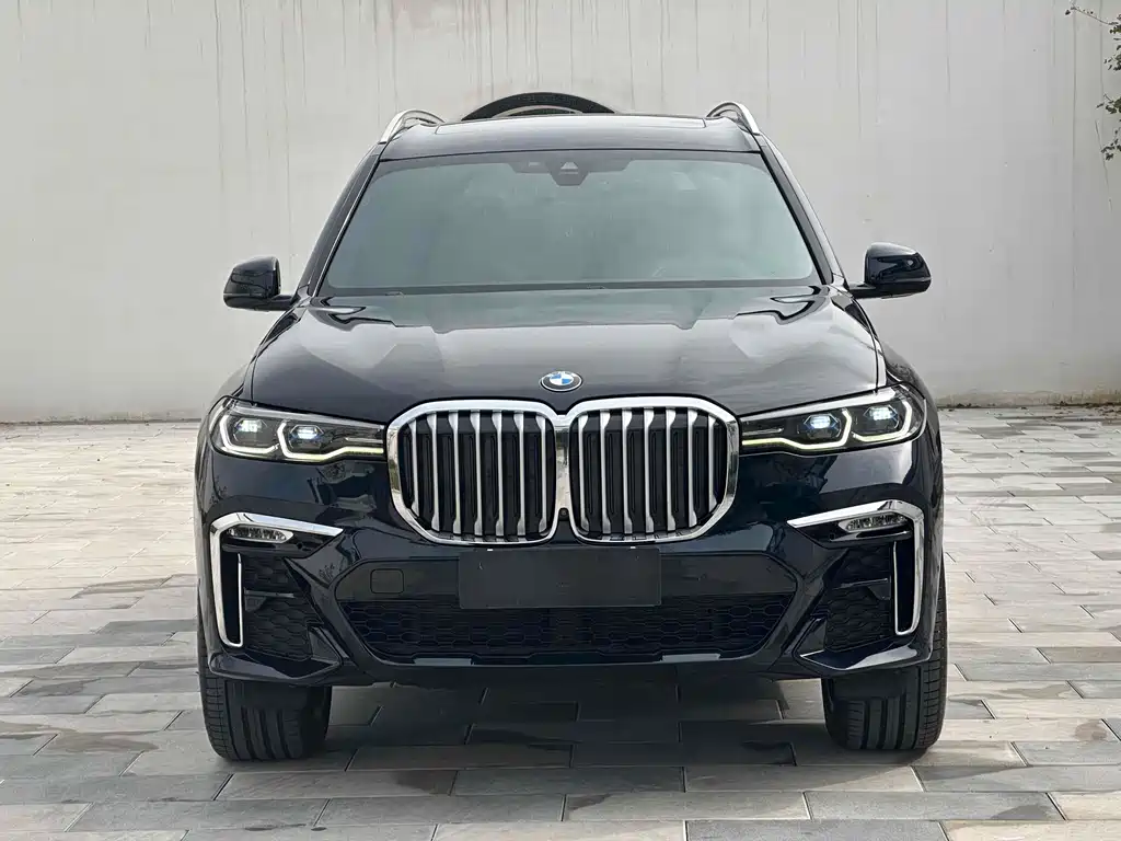 BMW X7 2021 xDrive40i Exclusive M Sports Package купить на сайте DeffCars