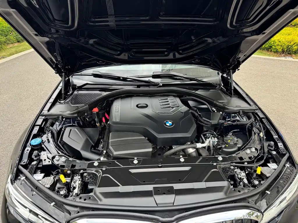 BMW 3 Series 2022 320Li M Sports Package купить на сайте DeffCars