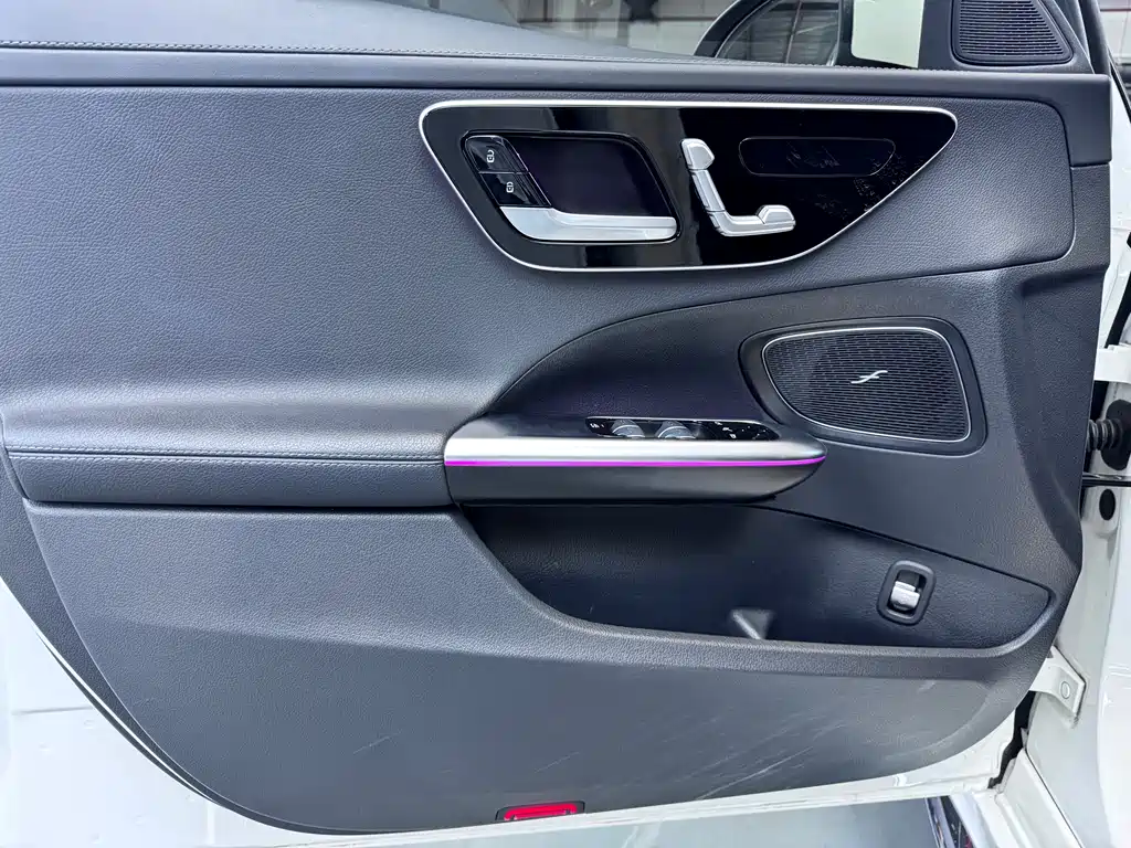 Mercedes-Benz C-Class 2024 facelift C 260 L sports version купить на сайте DeffCars