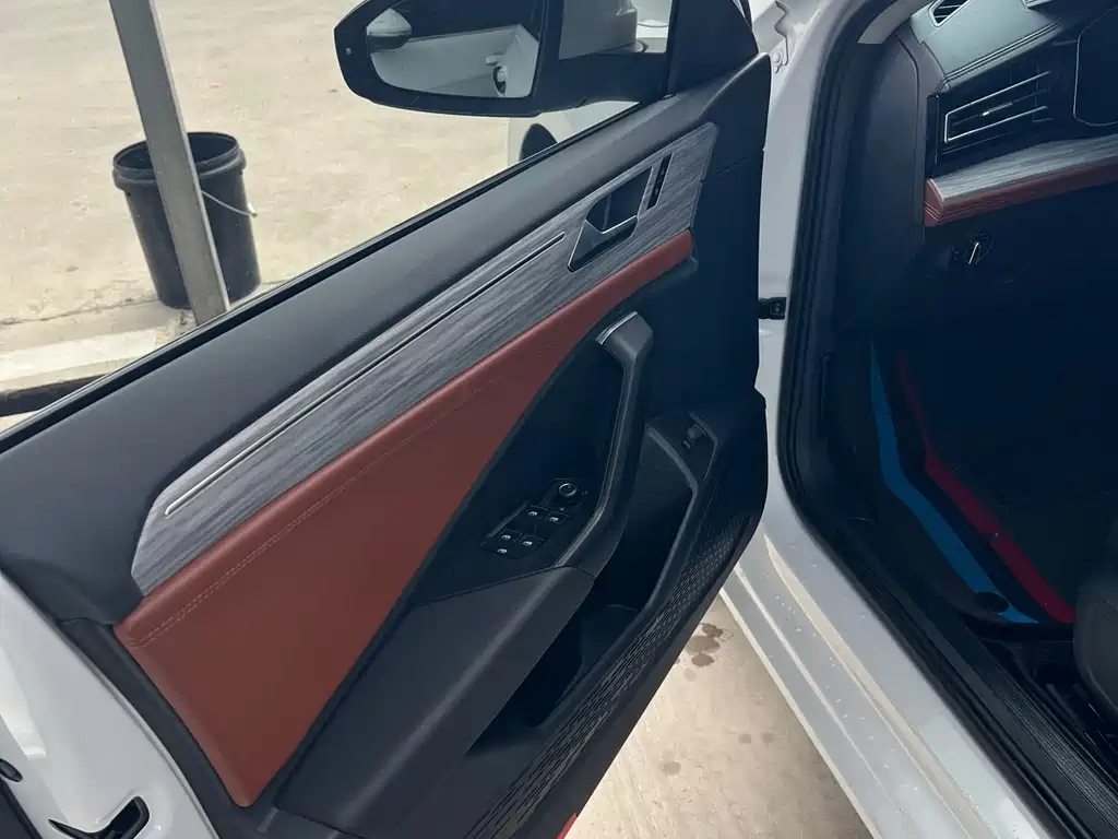 Sagitar 2023 280TSI DSG Super Edition купить на сайте DeffCars
