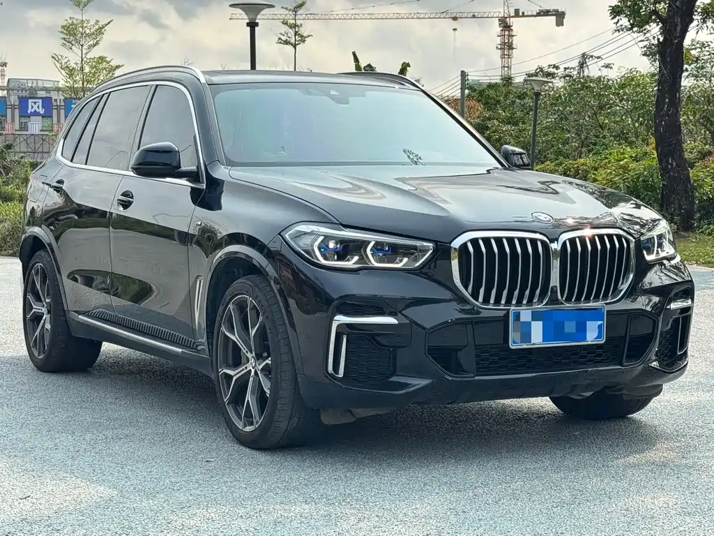 BMW X5 2022 facelift xDrive 40Li M sports package купить на сайте DeffCars