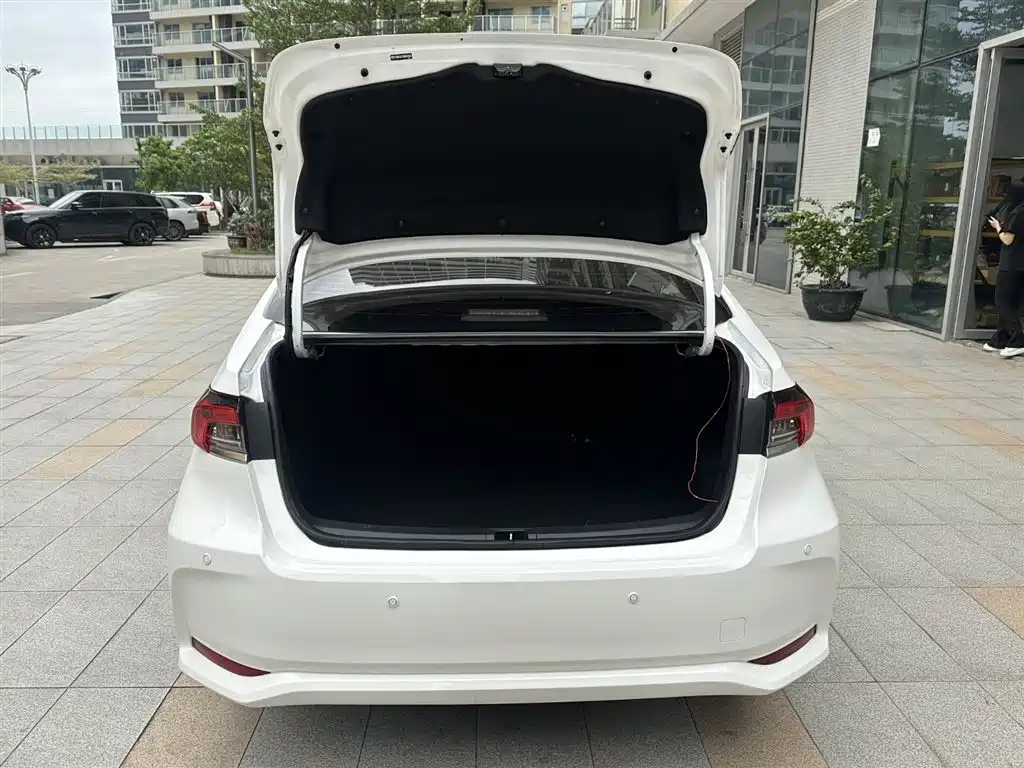 Corolla 2021 1.2T S-CVT Elite PLUS Edition купить на сайте DeffCars