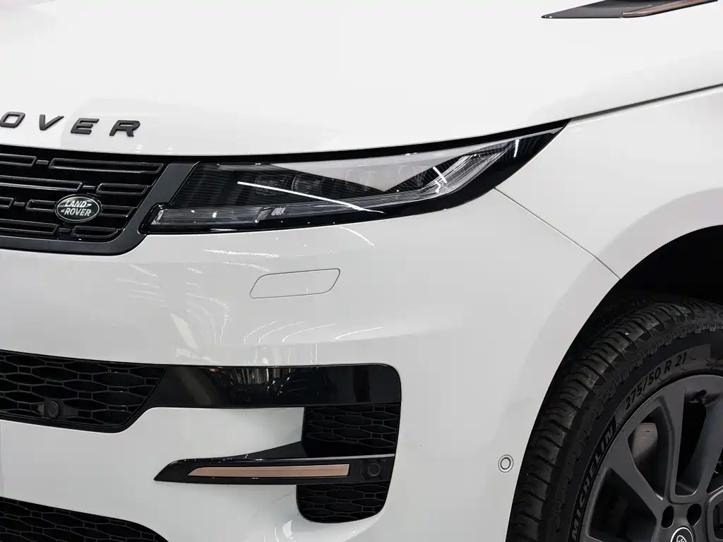 Range Rover Sport 2023 400PS Dynamic SE купить на сайте DeffCars