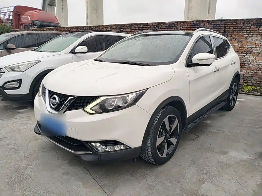 Qashqai 2017 2.0L CVT Deluxe Edition National V купить на сайте DeffCars