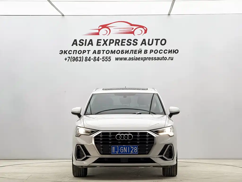 Audi Q3 2022 35 TFSI aggressive and dynamic купить на сайте DeffCars