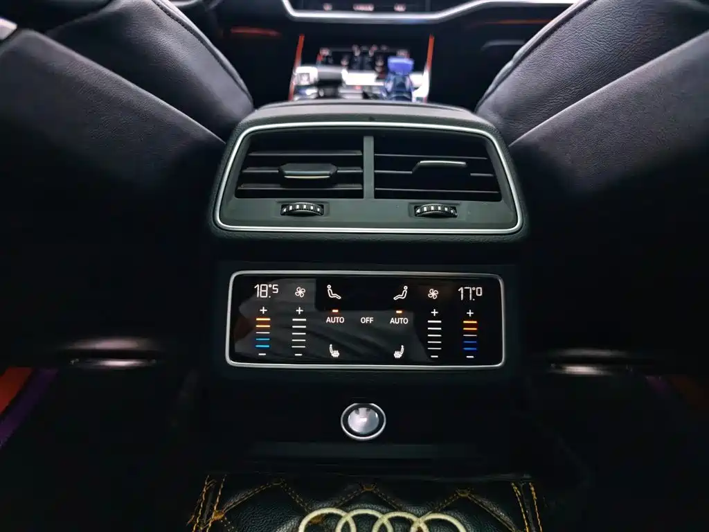Audi A6L 2021 55 TFSI quattro exclusive dynamic model купить на сайте DeffCars
