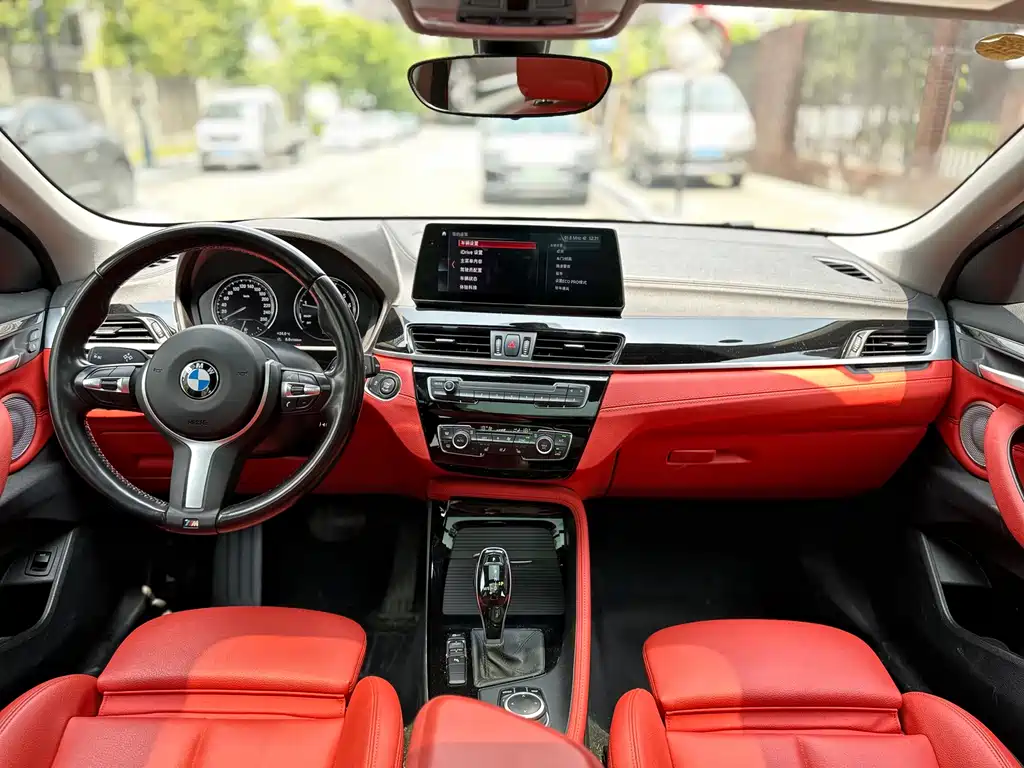 BMW X2 2021 facelift sDrive25i M sports package купить на сайте DeffCars