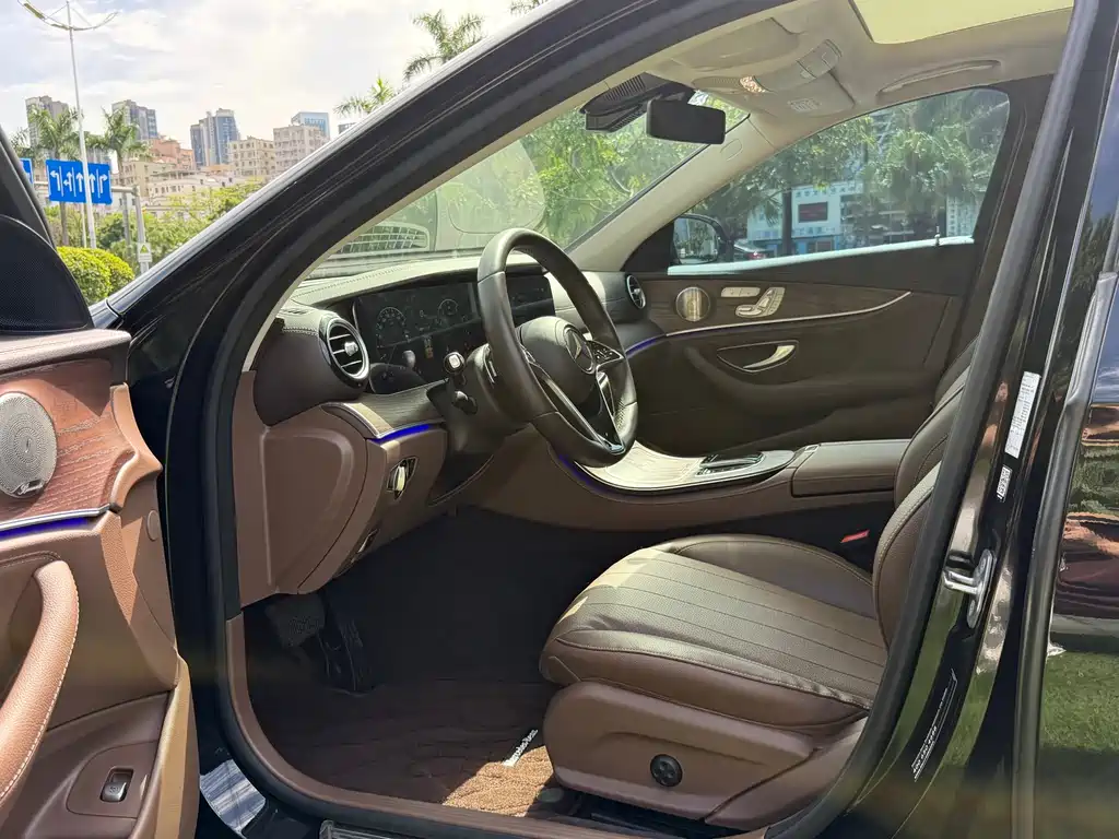Mercedes-Benz E-Class 2021 E 300 L Luxury Model купить на сайте DeffCars