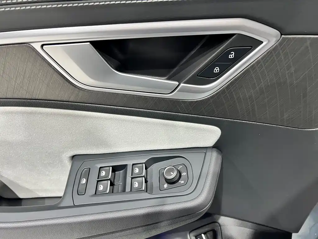 Lanjing 2026 450TSI four-wheel drive flagship 6 seats купить на сайте DeffCars