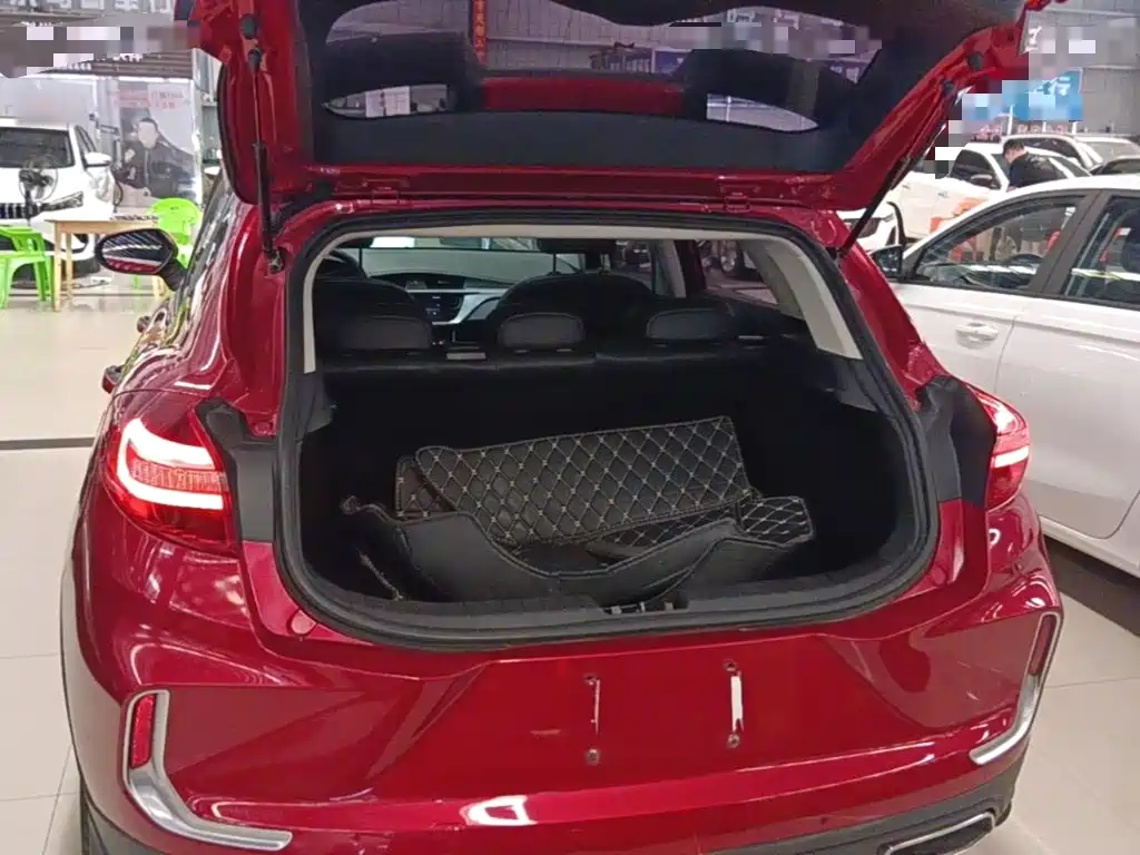 Emgrand GS 2019 1.4T CVT купить на сайте DeffCars