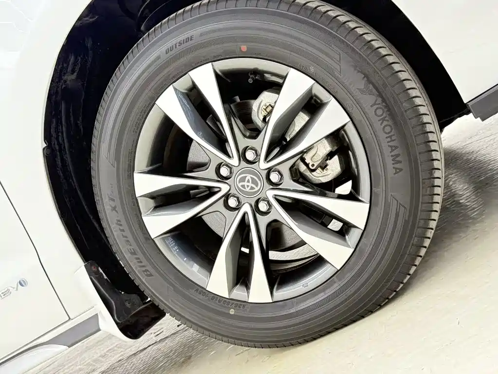 Grevia 2024 2.5L hybrid premium PLUS four-wheel drive version купить на сайте DeffCars
