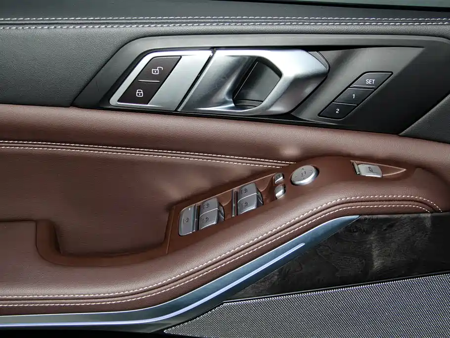 BMW X5 2023 xDrive 30Li Exclusive M Sports Night Package купить на сайте DeffCars