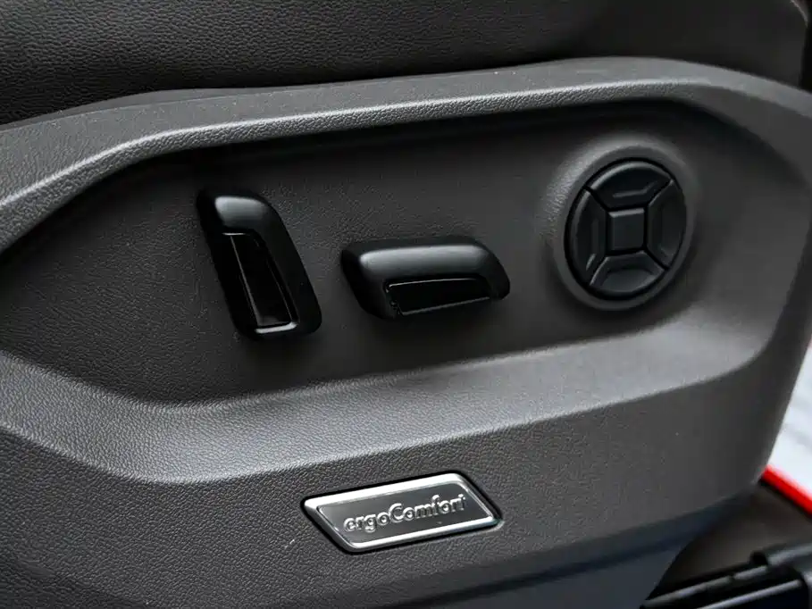 Touareg 2023 3.0TSI Ruixiang Edition Classic Sports Package купить на сайте DeffCars