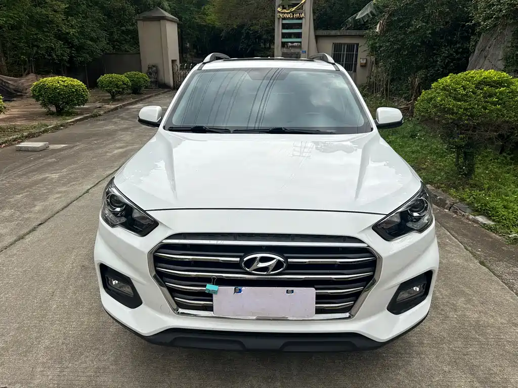 Beijing Hyundai ix35 2019 2.0L automatic two-wheel drive Zhiyong·Enjoy Edition National VI купить на сайте DeffCars