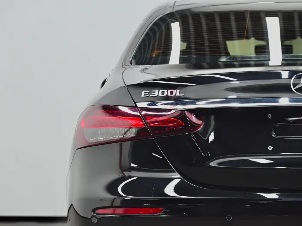 Mercedes-Benz E-Class 2021 E 300 L Sports Luxury купить на сайте DeffCars