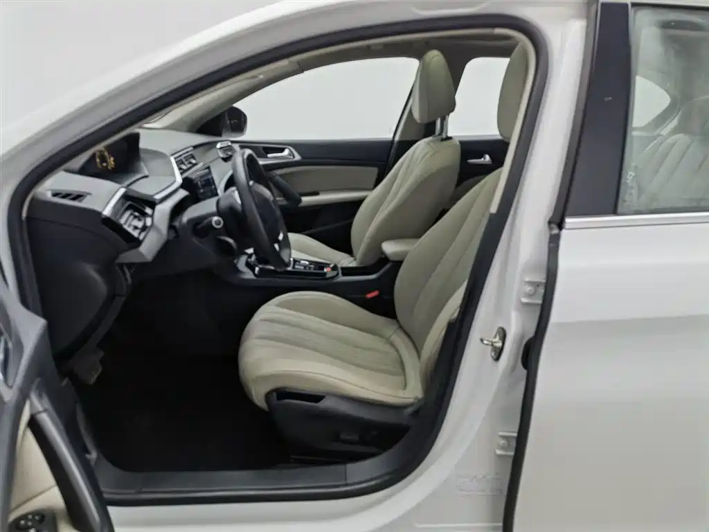 Peugeot 408 2022 1.6T Dream Edition купить на сайте DeffCars