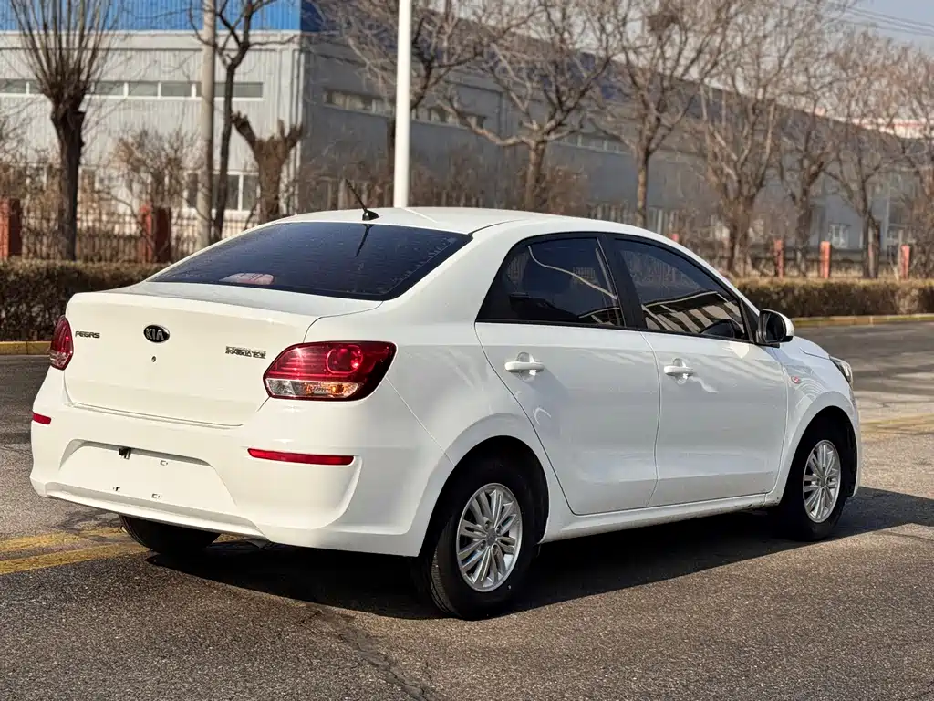 Huanchi 2020 1.4L automatic comfort sunroof version купить на сайте DeffCars