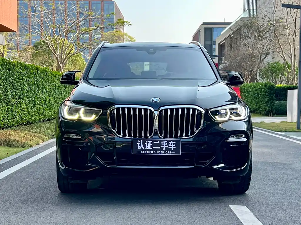 BMW X5 imported 2019 xDrive40i M sports package купить на сайте DeffCars