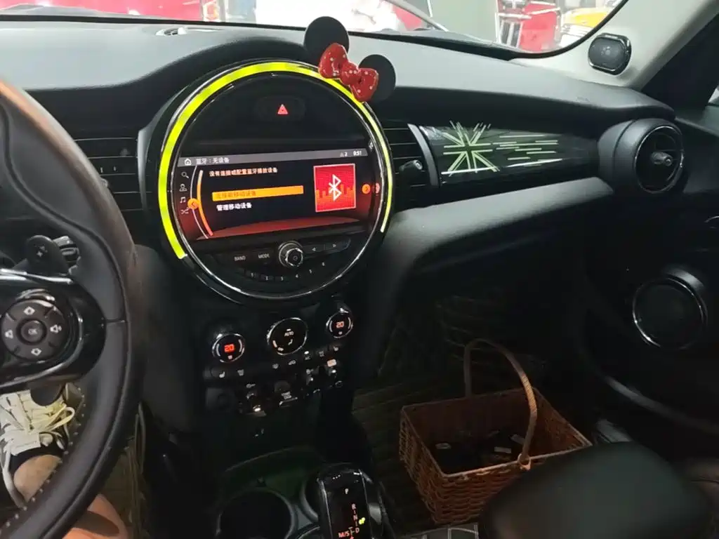 MINI 2019 2.0T COOPER S Artist Five-door Edition купить на сайте DeffCars