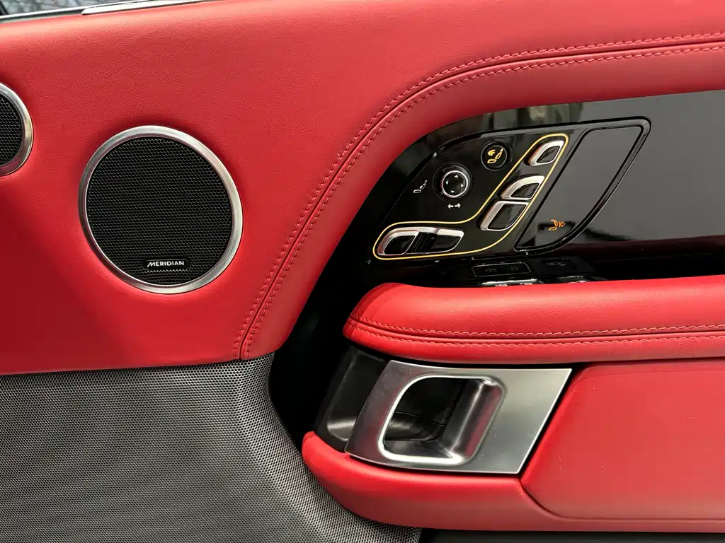 Range Rover 2022 3.0 L6 400PS Honor Creation Extended Edition купить на сайте DeffCars