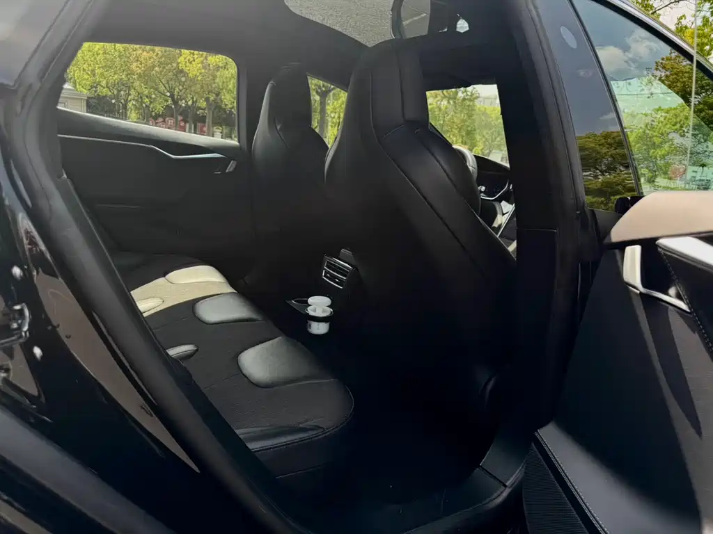 Model S 2017 Model S 75D Standard Range Edition купить на сайте DeffCars
