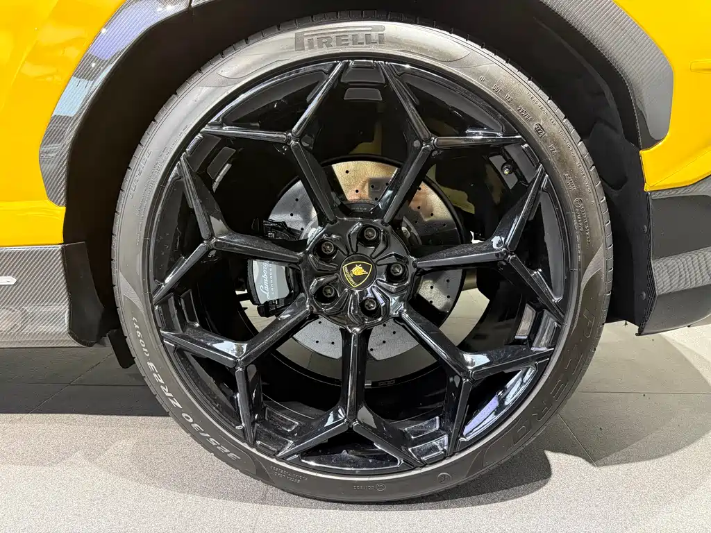 Urus 2022 4.0T V8 Performante купить на сайте DeffCars